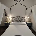 Botanica Loft 3*